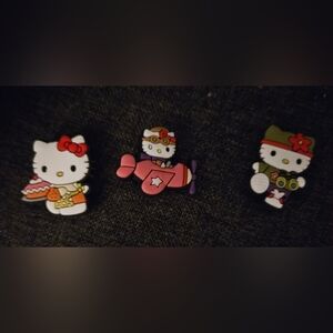Hello Kitty - Set of 12 shoe charms
